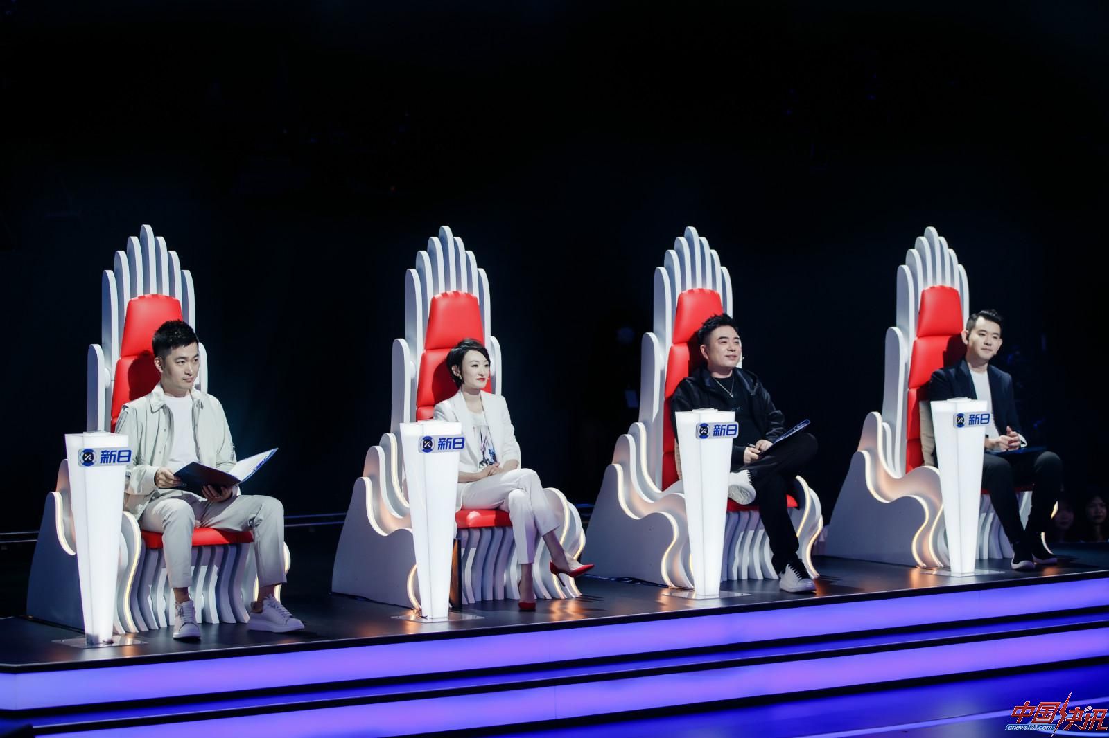 《我们签约吧》“农民夫妇”全家献跳曳步舞嗨翻全场,“成分党”护肤专家质疑美妆博主专业性